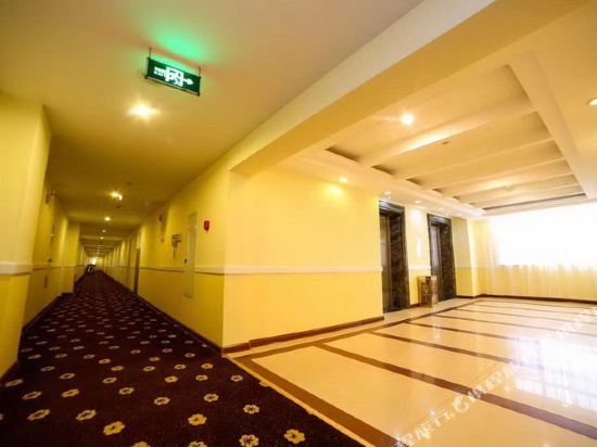 Ичан: Home Inn (Dangyang Huancheng East Road Sport Center)