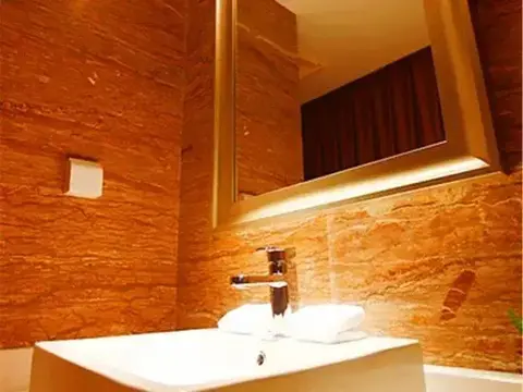 Телин: Jinbi Spa Club