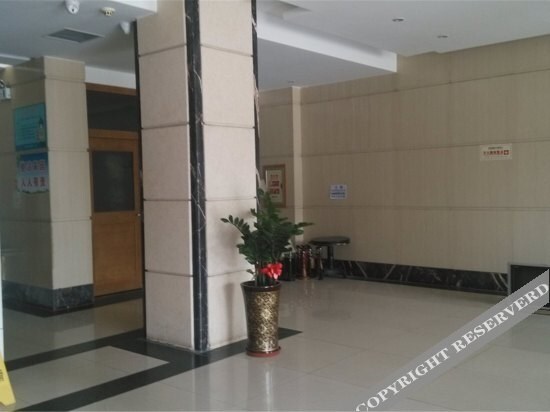 Чжаньцзян: Songmao Hotel