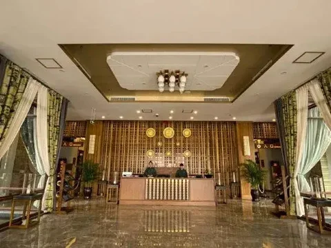 Юйси: Hui Long Hot Spring Manor