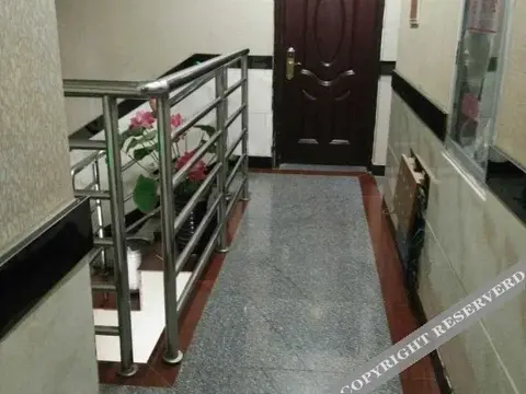 Луань: Lu'an Xuefu Hotel