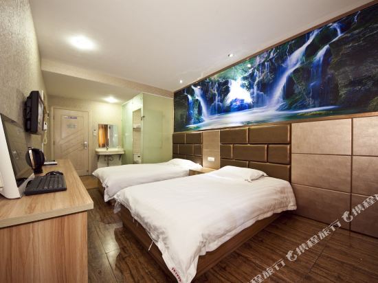 Фучжоу: Fujing Business Hotel