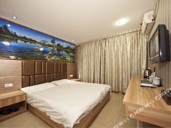 Фучжоу: Fujing Business Hotel