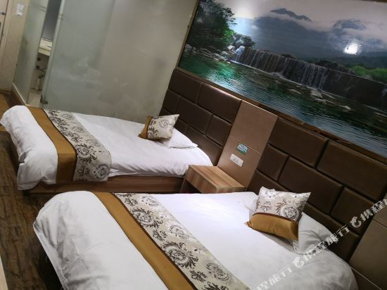Фучжоу: Fujing Business Hotel