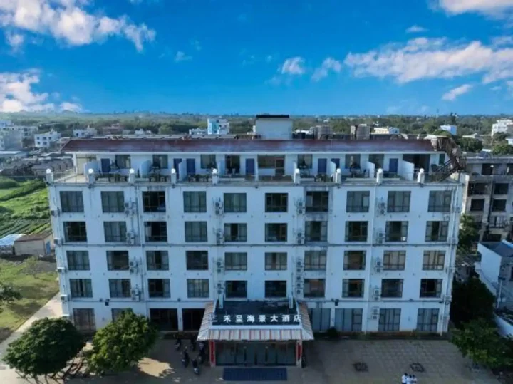Бэйхай: Weizhou Island - HeChenghaijing Hotel (Weizhou Island Shell Beach Branch)