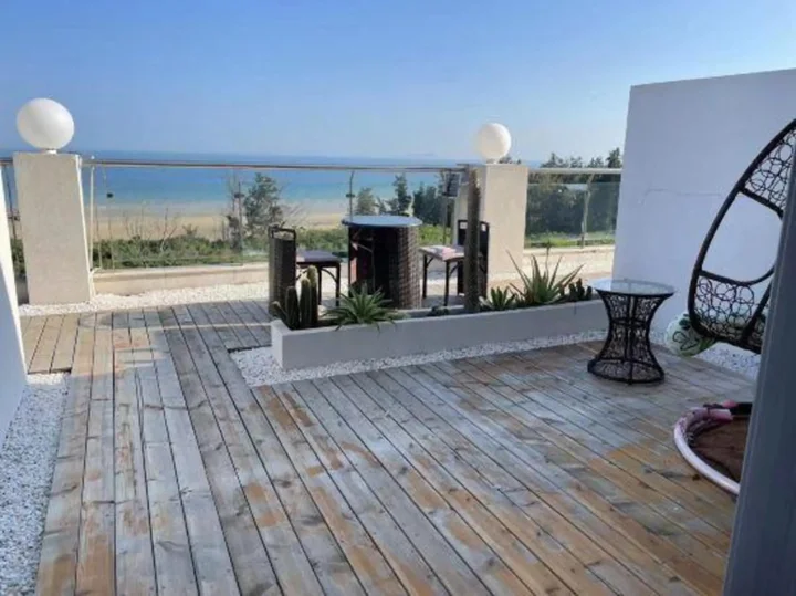 Бэйхай: Weizhou Island - HeChenghaijing Hotel (Weizhou Island Shell Beach Branch)