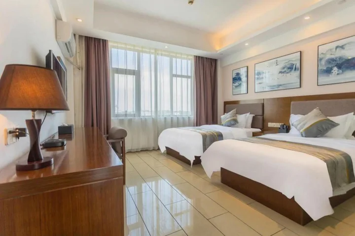 Бэйхай: Weizhou Island - HeChenghaijing Hotel (Weizhou Island Shell Beach Branch)
