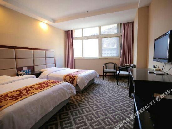 Яньань: Xinwen Hotel