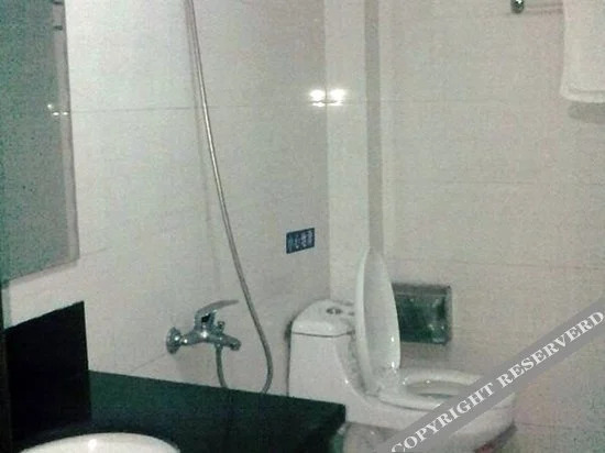 Чжоушань: Taohuadao Donghaiwan Hotel