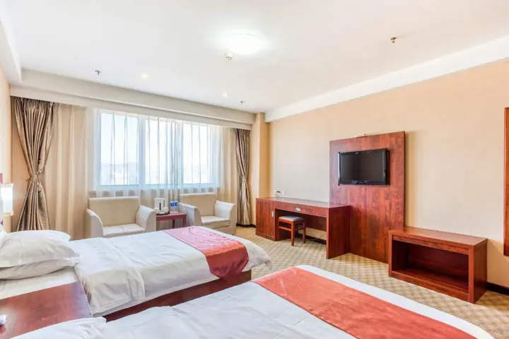Инкоу: Friendship Hotel