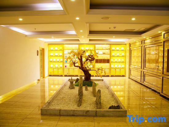 Чжаотун: Huigan Yonghong Hotel