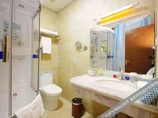 Ибинь: Chengzhong Blue Sky Hotel