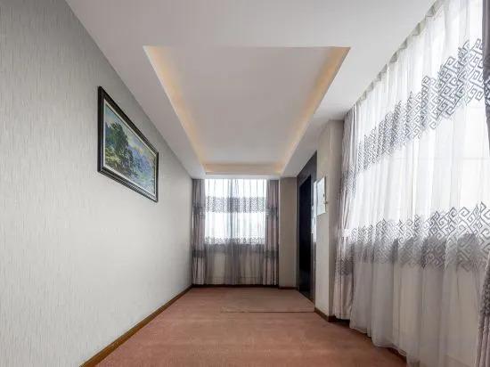Ибинь: Chengzhong Blue Sky Hotel