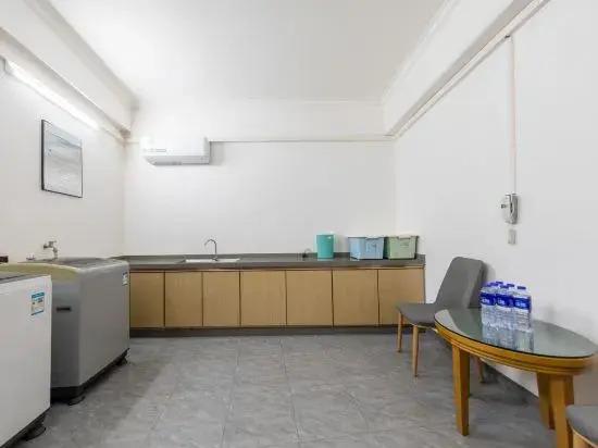 Хойчжоу: City Comfort Inn Huizhou Zhongkai Huihuan