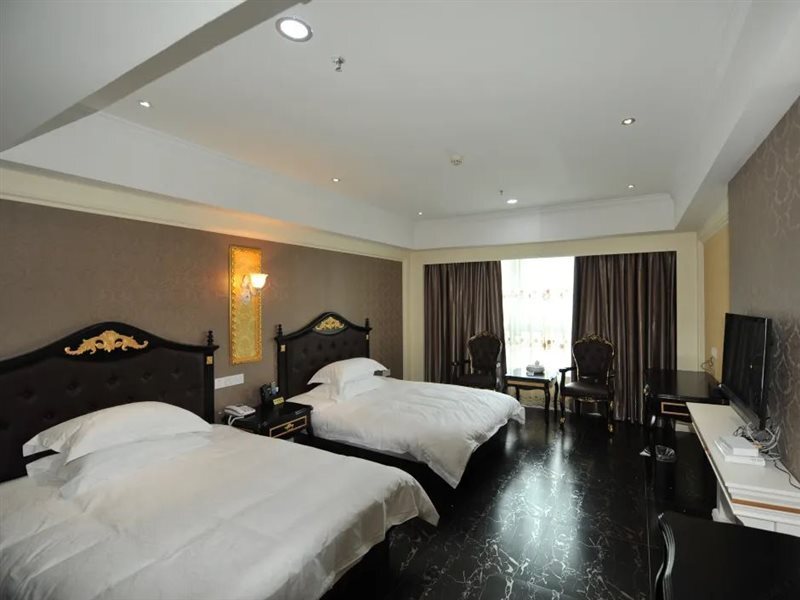 Jinxiu Haojiang Hotel — фото 1