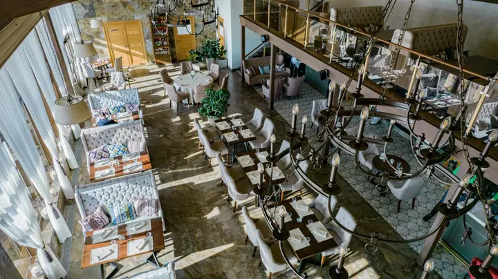 Ломоносов: Отель Strawberry Fields Golf Resort