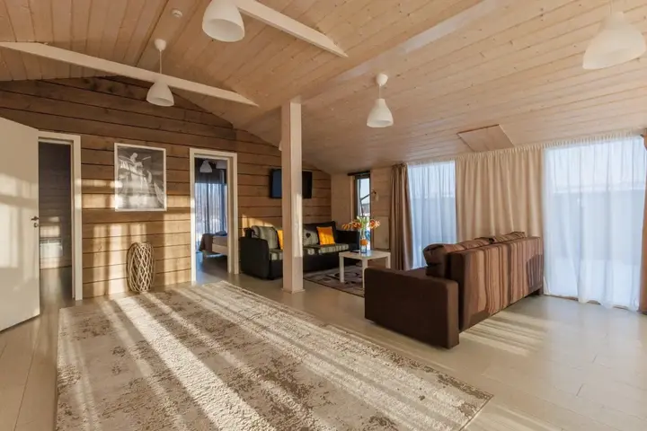 Ломоносов: Отель Strawberry Fields Golf Resort