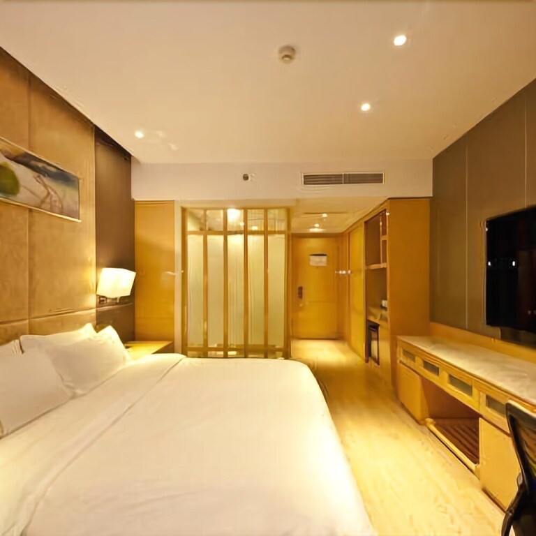 Minhoo Hotel — фото 1