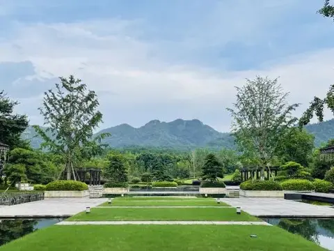 Дунъян: Narada Resort & Spa Phoenix Valley