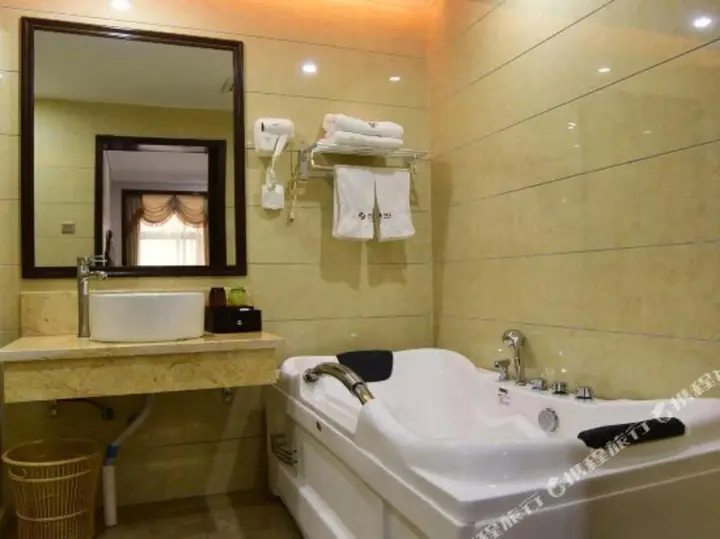 Чунцин: Sya Hotel (Sanya Bay Light Rail Station)