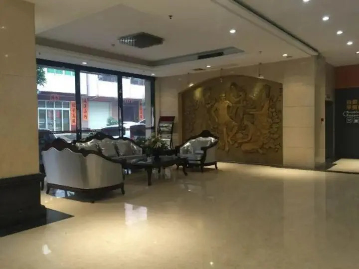 Янгиианг: Prince Hotel