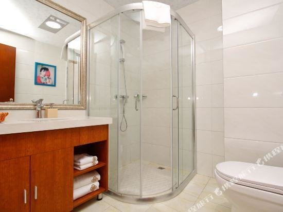 Баоцзи: Ronghua Hotel