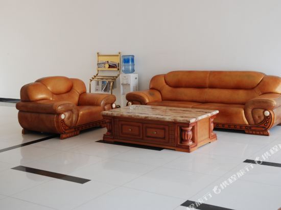 Чжаотун: Jinyi Express Hotel