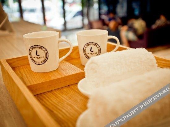 Яньтай: Hemei Hotel (Yantai Mountain Binhai Square)