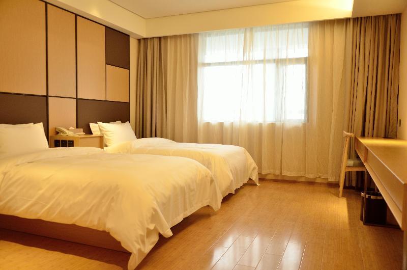 Ухань: Ji Hotel (Wuhan Zhuankou Development Zone)
