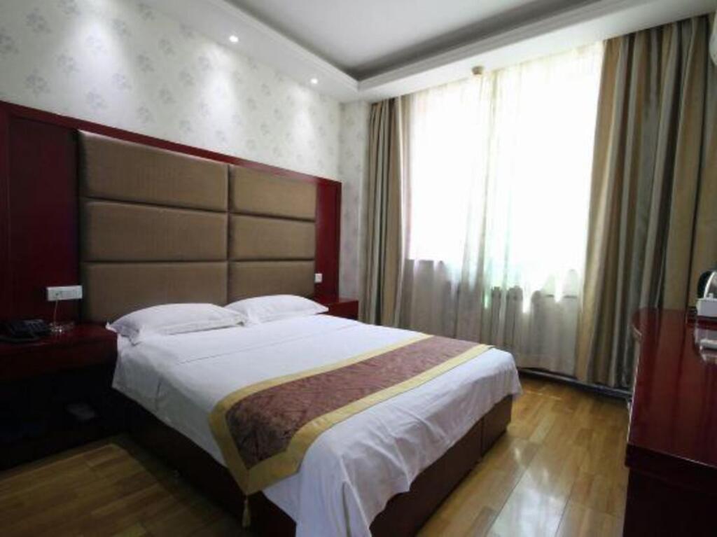 Сяньян: Xianyang Qintong Hotel (Baicheng Railway Station)