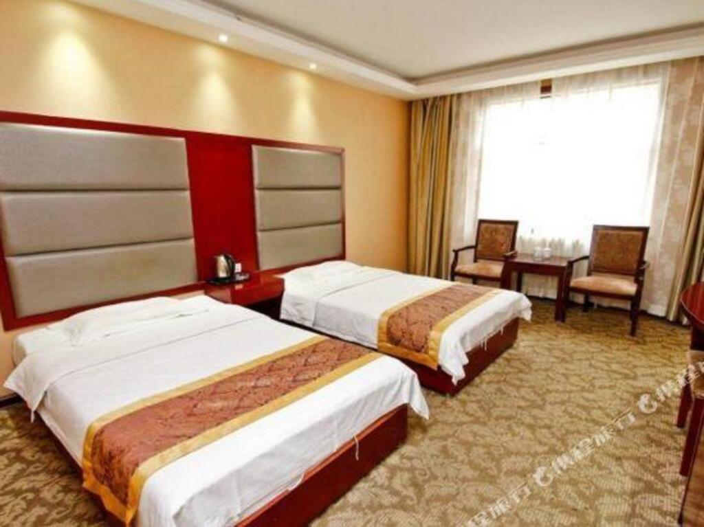 Сяньян: Xianyang Qintong Hotel (Baicheng Railway Station)