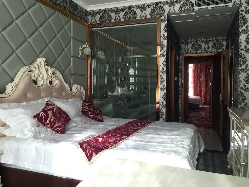 Далянь: Xin Ao Business Hotel