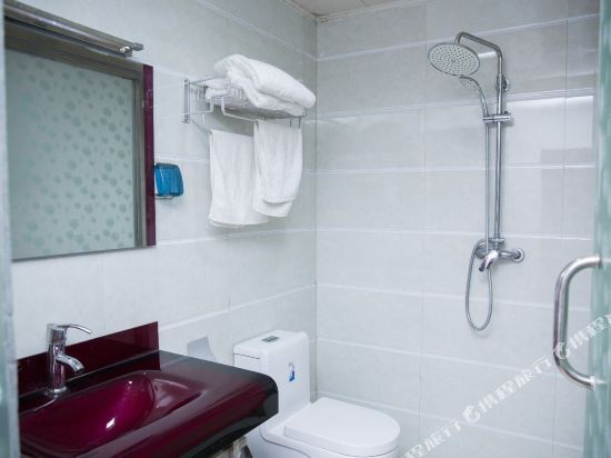 Цзинин: Jiaguiyuan Business Hotel
