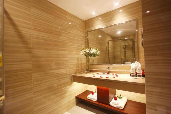 Шаоксинг: Zmax Shaoxing Jinghu