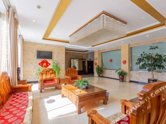 Куньмин: Hengquan Hot Spring Hotel