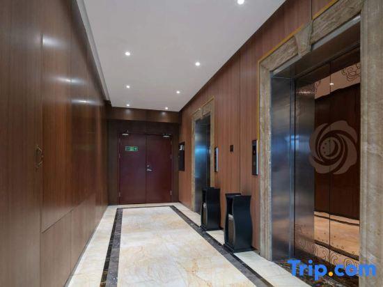 Чанша: Shuntian Hotel (Yuntang Campus Branch of Changsha University of Science and Technology)