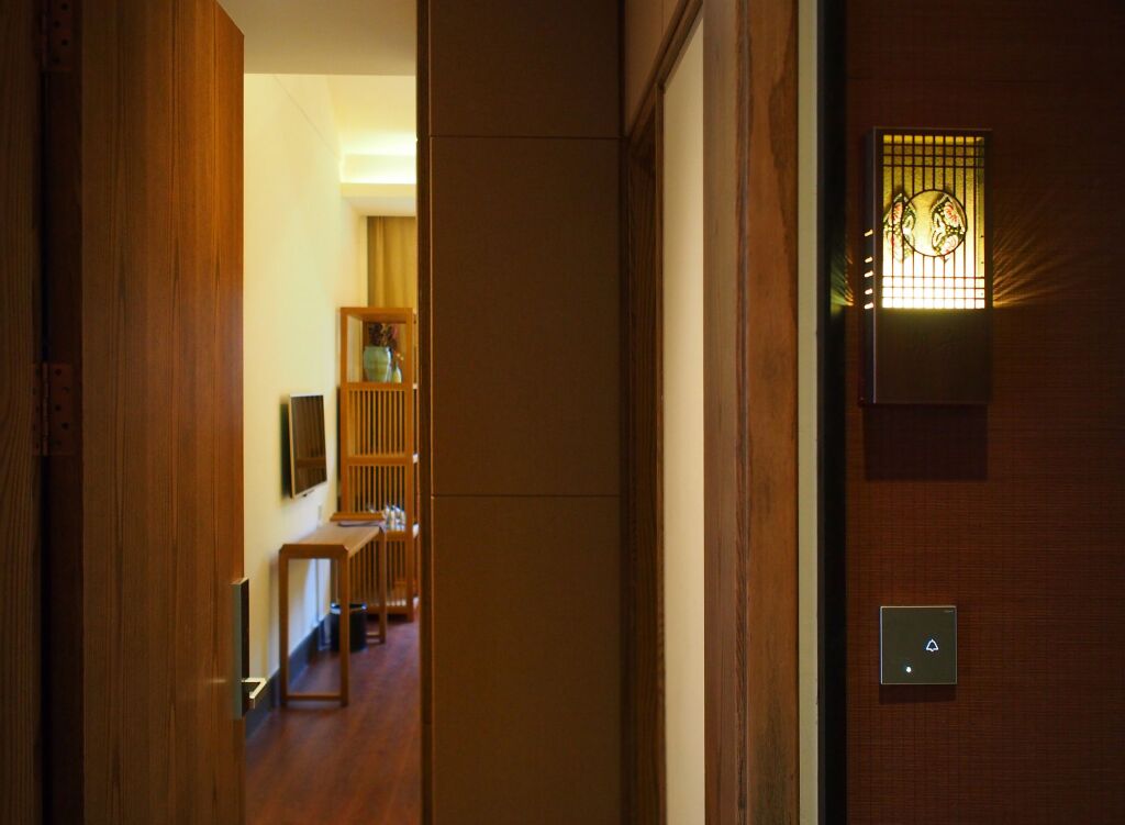 Цзясинь: Tongxiang Wuzhen Yuexiang Inn