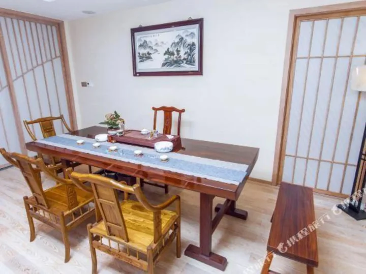 Чжоушань: Shihai Hotel
