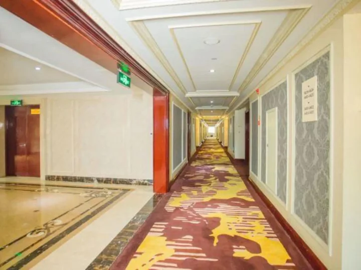 Чжоушань: Shihai Hotel