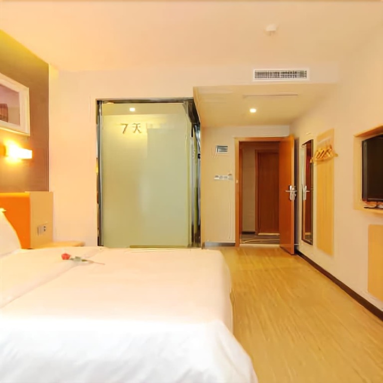 carousel image 0