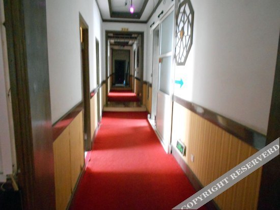 Цзинань: Zhangqiu Yingping Hotel