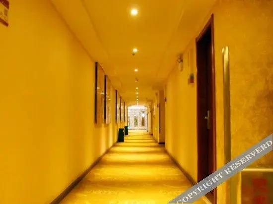Цзаочжуан: Wanjia Chain Hotel Tengzhou Railway Station