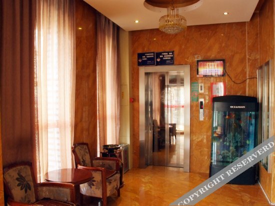 Wanjia Chain Hotel Tengzhou Railway Station — фото 2