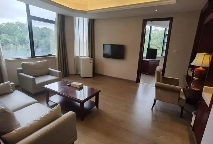 Шэньчжэнь: Vienna Hotel North Shenzhen Science and Technology Park Branch