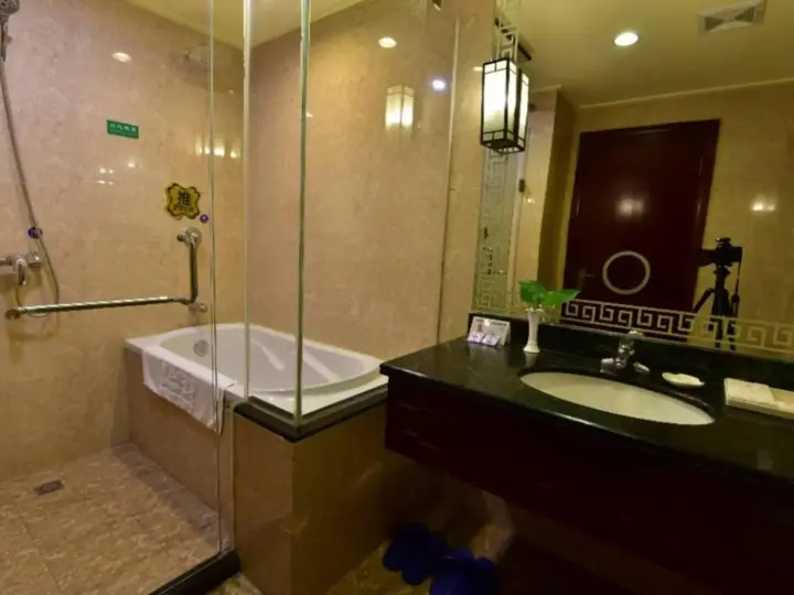 Вэйнань: Muyushi Art Hotel (Huashan District Branch)
