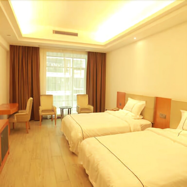 Хайкоу: Super 8 by Wyndham Haikou East Railway Station