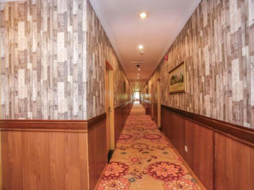 Джиангме: Yazhi Hotel Kaiping