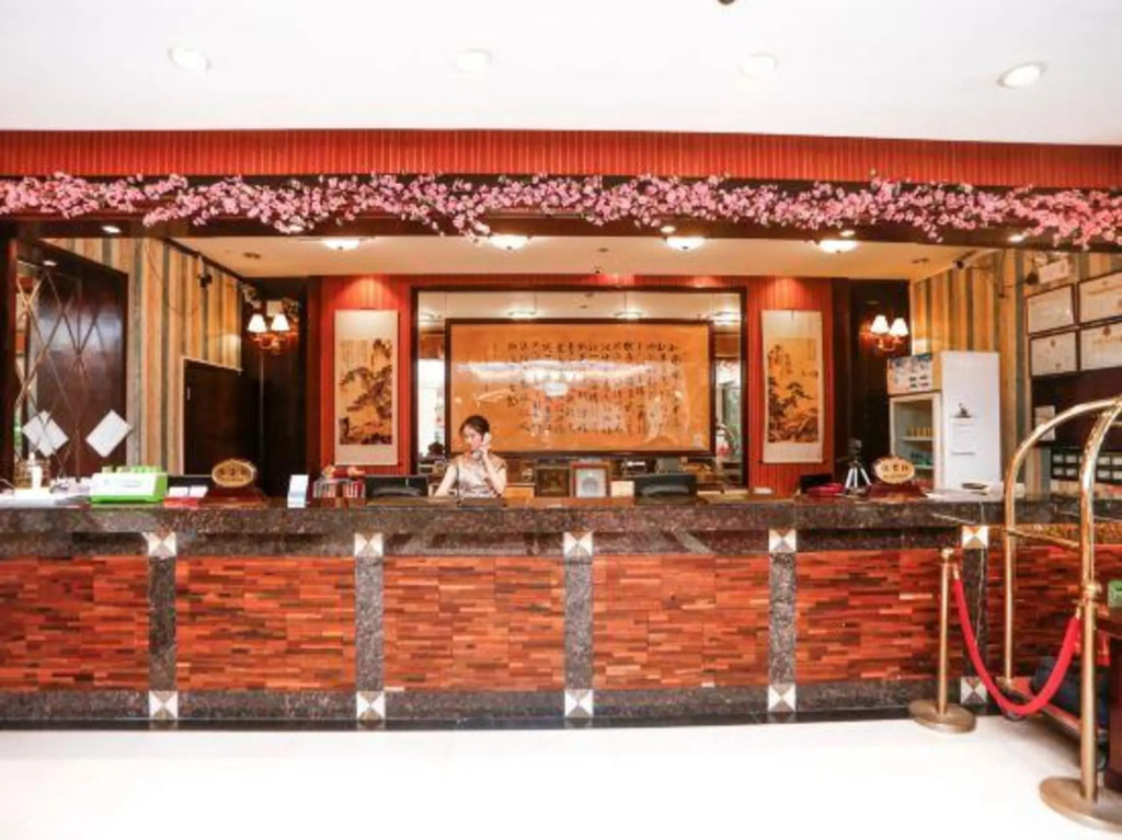 Джиангме: Yazhi Hotel Kaiping