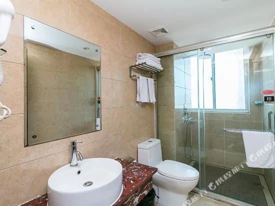 Дунъян: Xingji Hotel