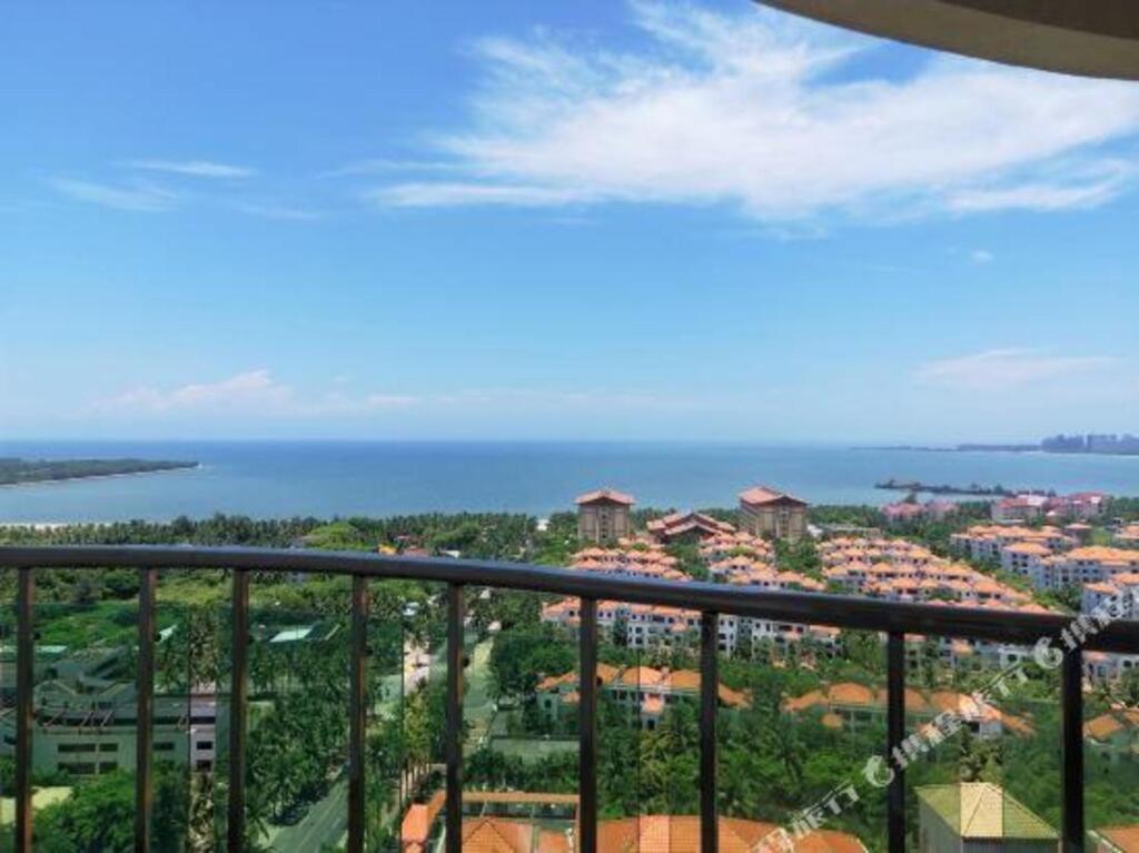 Вэнчен: Yehai Shangpin Holiday Hotel
